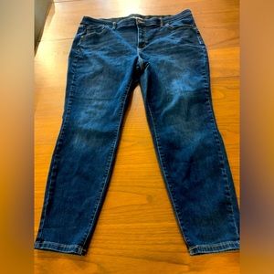 Evri High Rise Skinny Jeans 20W Dark Wash